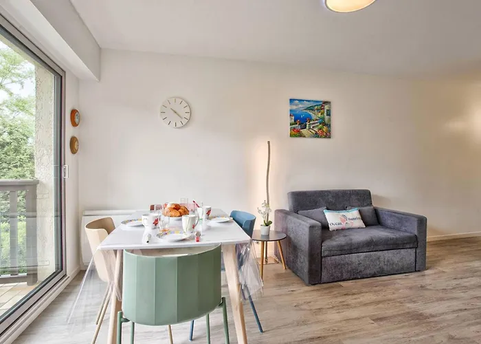 Cosy Pour 4 A Avec Balcon Ensoleille, A 400m De La - Fr-1-788-6 *