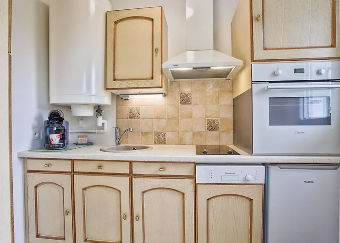 Cosy Pour 4 A Avec Balcon Ensoleille, A 400m De La - Fr-1-788-6 * 꺄부흐